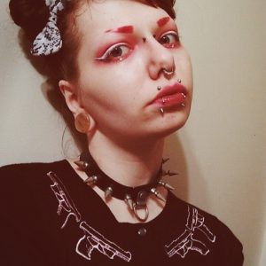 Salut toi, tu es beau mec ? 😉 Sandra - rencontre-Teen-Perpignan