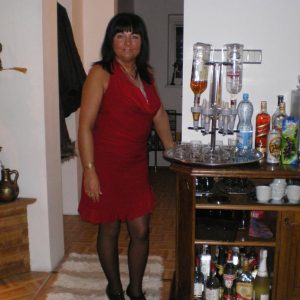 T’es capable de me faire oublier que je rentre seule ? Karine - rencontre-Cougar-Blois