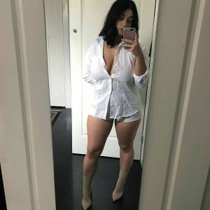 Inès - rencontre-Milf-Valenciennes