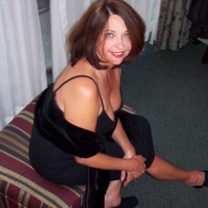 Maman fatiguée mais joyeuse Elodie - rencontre-Milf-Douai