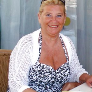 En manque de caresses à 2h du mat Liel - rencontre-Cougar-Dole
