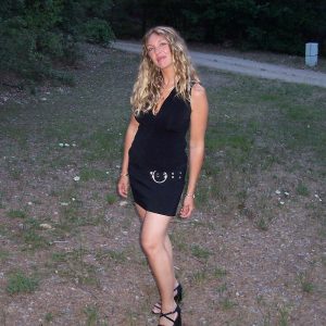Rose - rencontre-Cougar-Vierzon