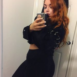 J’ai envie de faire chauffer le lit d’un mec Camille - rencontre-Milf-Clermont-Ferrand
