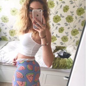 Ce que j’attends de toi ce soir Léa - rencontre-Teen-Châtellerault