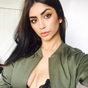 Yasmine - rencontre-Teen-Toulouse
